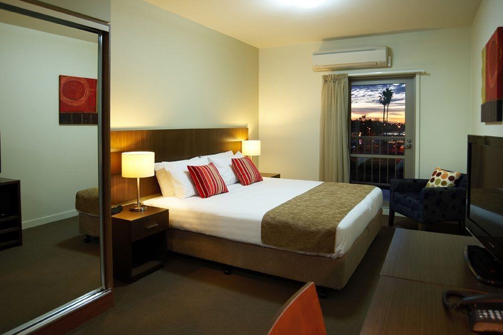 Quest Mildura Aparthotel Bagian luar foto