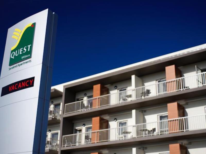 Quest Mildura Aparthotel Bagian luar foto