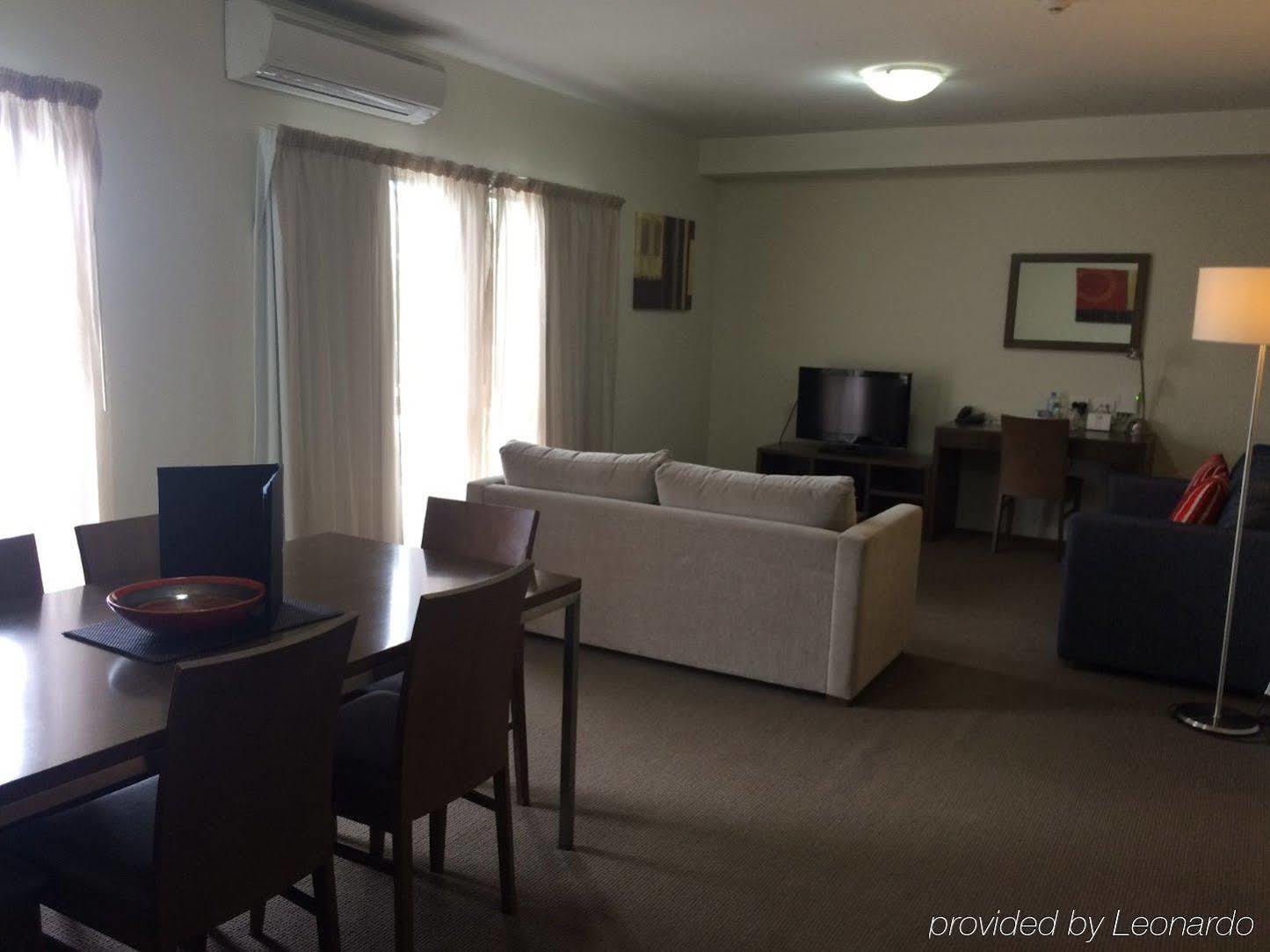 Quest Mildura Aparthotel Bagian luar foto