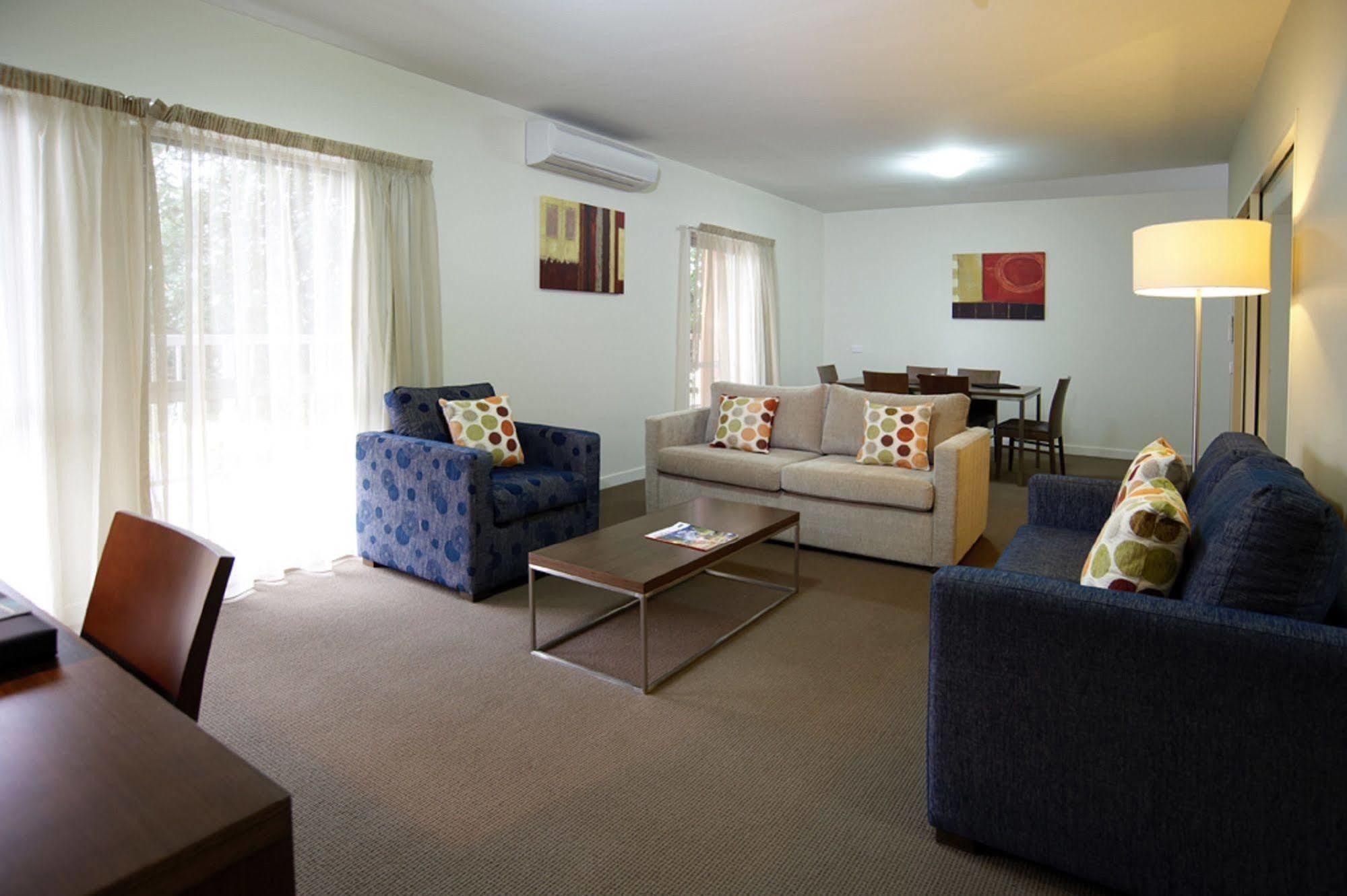 Quest Mildura Aparthotel Bagian luar foto