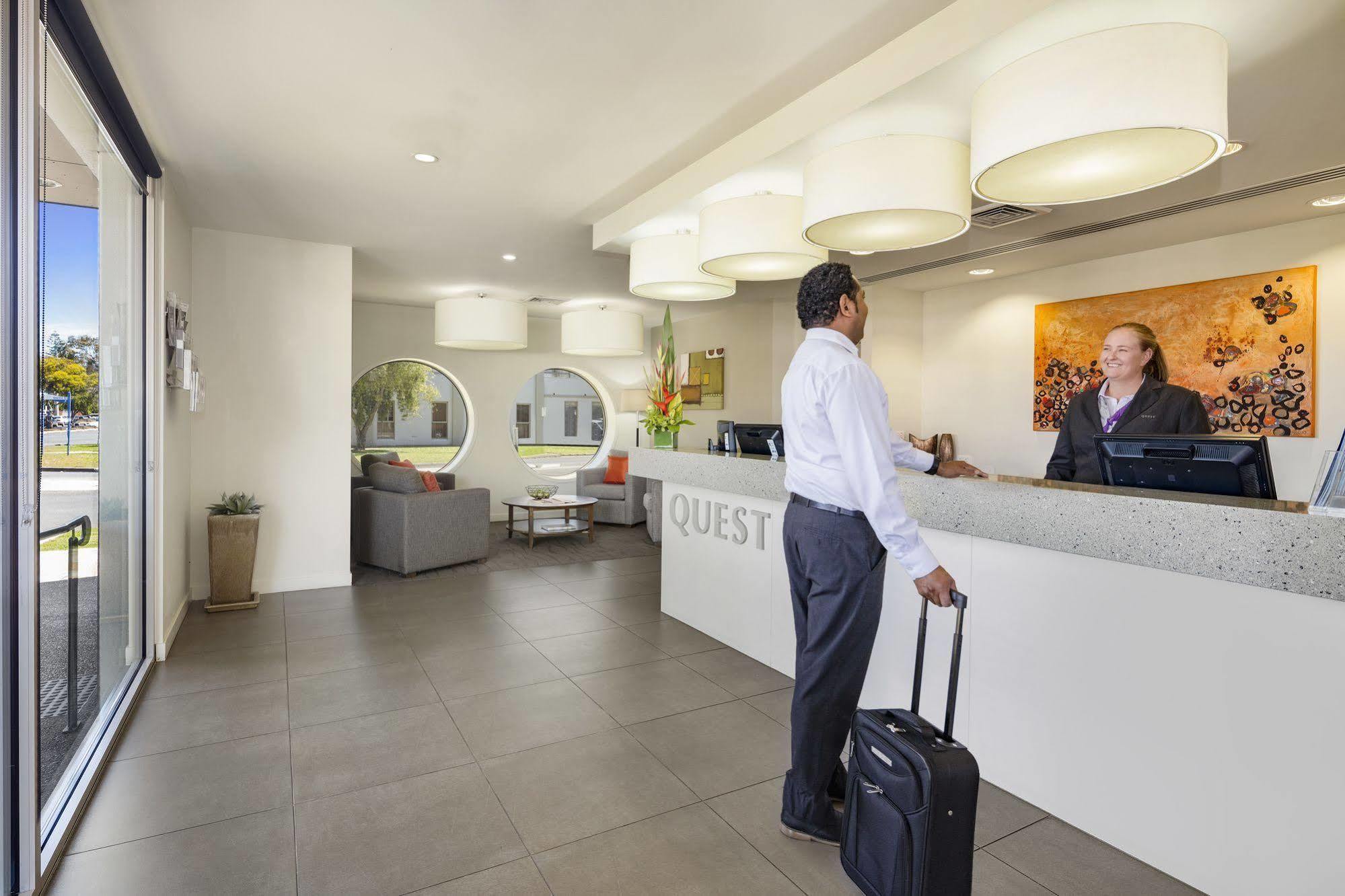 Quest Mildura Aparthotel Bagian luar foto
